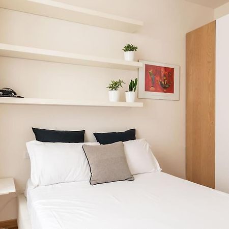 Studio Apartment Brera Milan Exterior photo