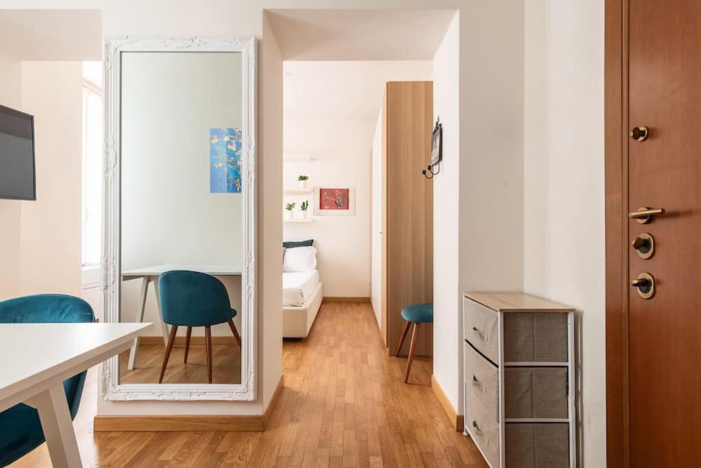 Studio Apartment Brera Milan Exterior photo
